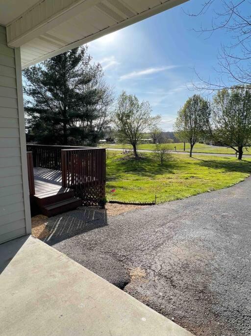 Charming House In Sevierville Family Friendly Quiet Location Close To Wilderness Kültér fotó