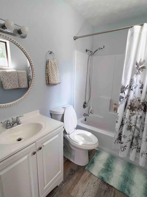 Charming House In Sevierville Family Friendly Quiet Location Close To Wilderness Kültér fotó