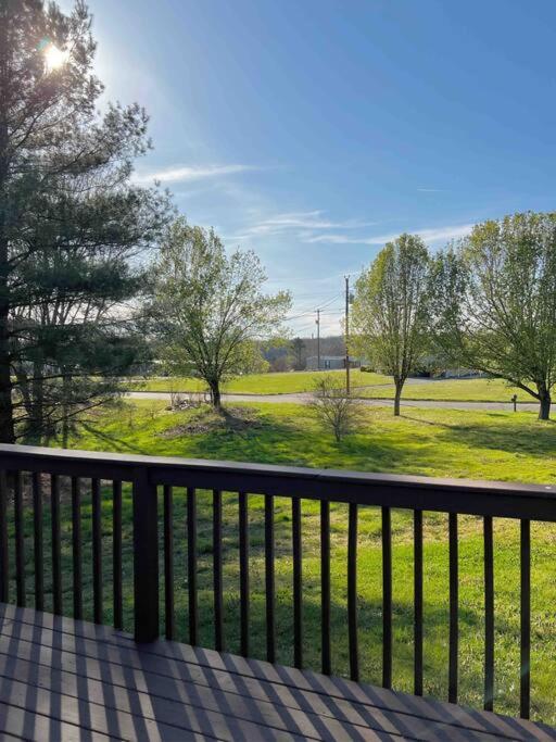 Charming House In Sevierville Family Friendly Quiet Location Close To Wilderness Kültér fotó